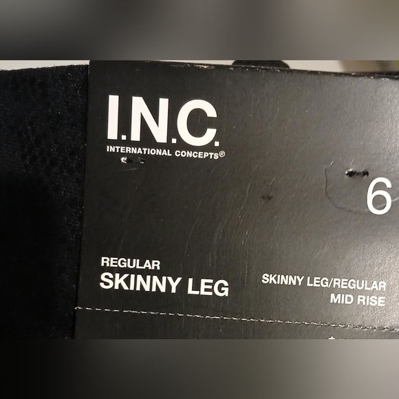 I.n.c. International Concepts Snake-Print Skinny Pants, Created for size 6 - Picture 5 of 7